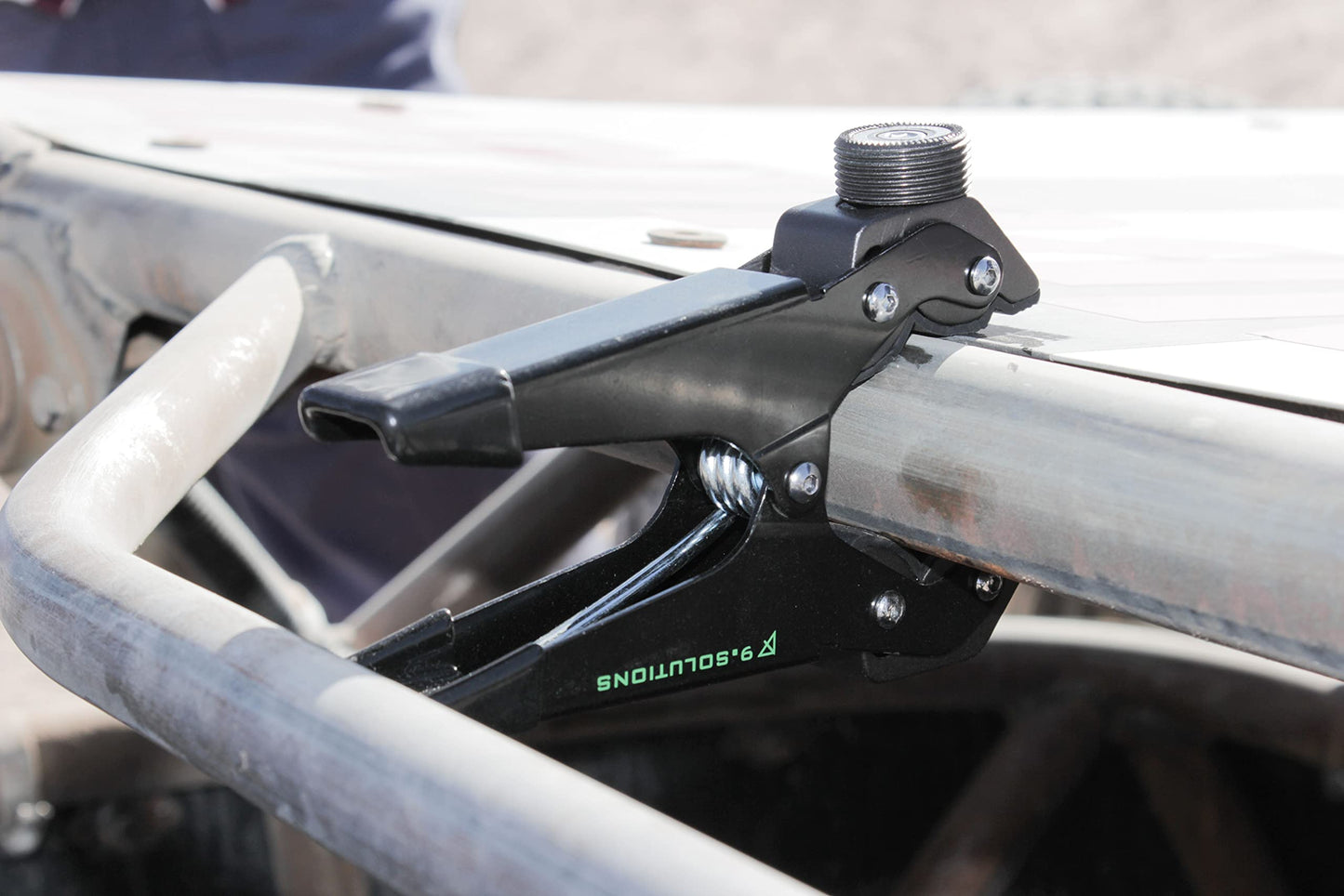 9.Solutions 1/4"-20 Thread-on Quick Mount Receiver, Magnetic Quick Mount, 9.XA10075