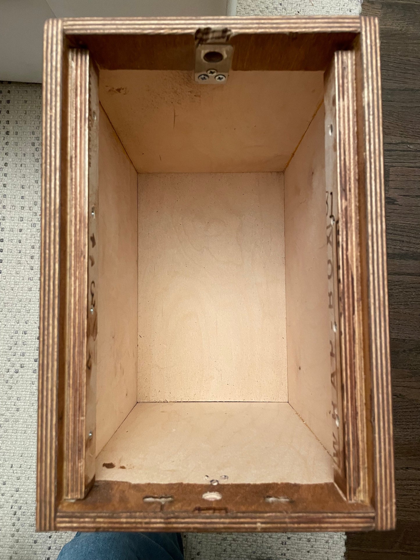 Open Storage Apple Box - Grip Support Store