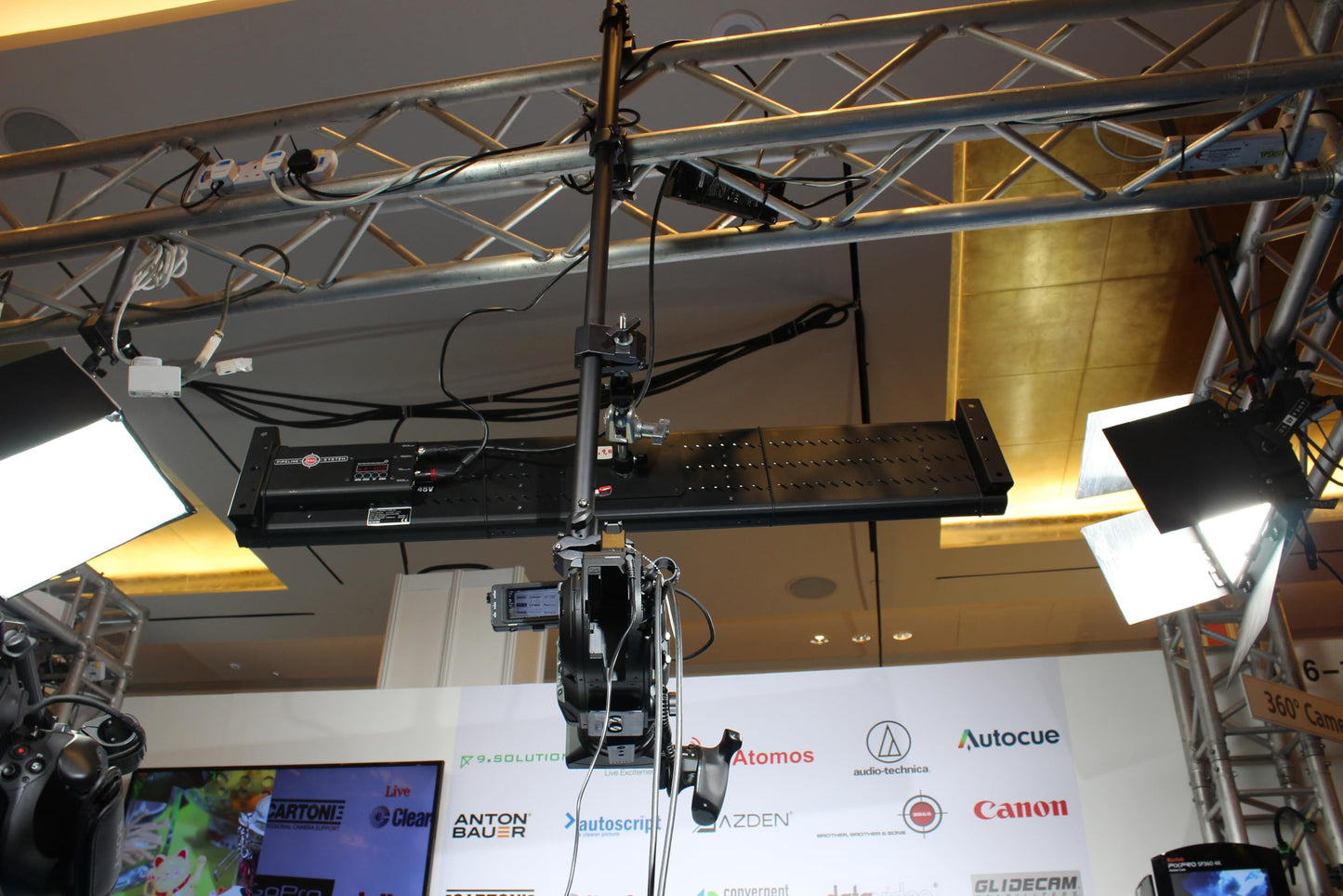 9.Solutions Ex-sus Pole, Extension Suspension Pole, Adjusted Quickly and Easily from 110 to 198cm, 9.VE5091