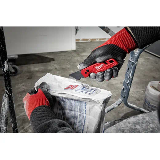 Milwaukee 48-22-1502 Fastback Folding Utility Knife with 5 Blade Storage - Grip Support Store